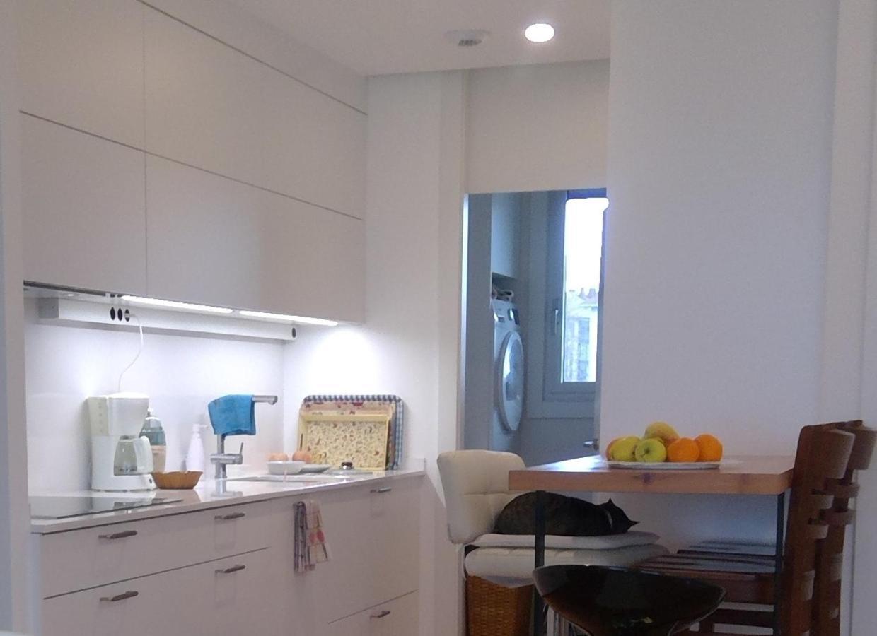 Ferienwohnung Preciosa Habitacion Doble En Atico Con Terraza Santiago de Compostela Exterior foto