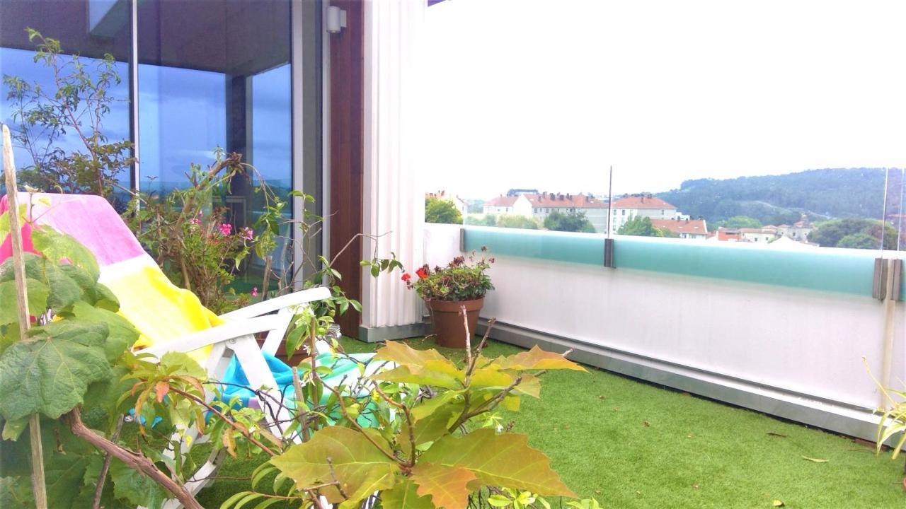 Ferienwohnung Preciosa Habitacion Doble En Atico Con Terraza Santiago de Compostela Exterior foto